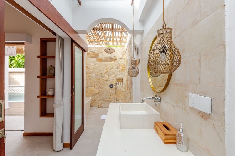 Timeless Chic 4BR Private Pool Villa • Petitenget 38