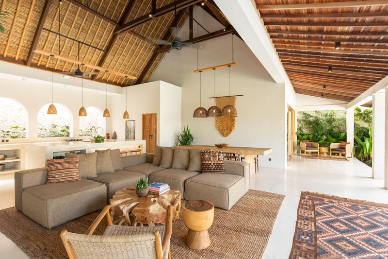 Designer Lux 3 Bed Villa near Beach & KuDeTa 21