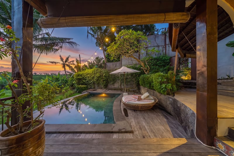 Yuka : Tropical Sunset Escape – 3BR Canggu Villa — photo 4