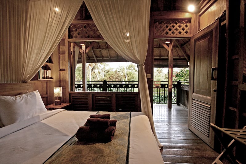 Noka House: Wabi-sabi Artist Eco Villa in Ubud 1