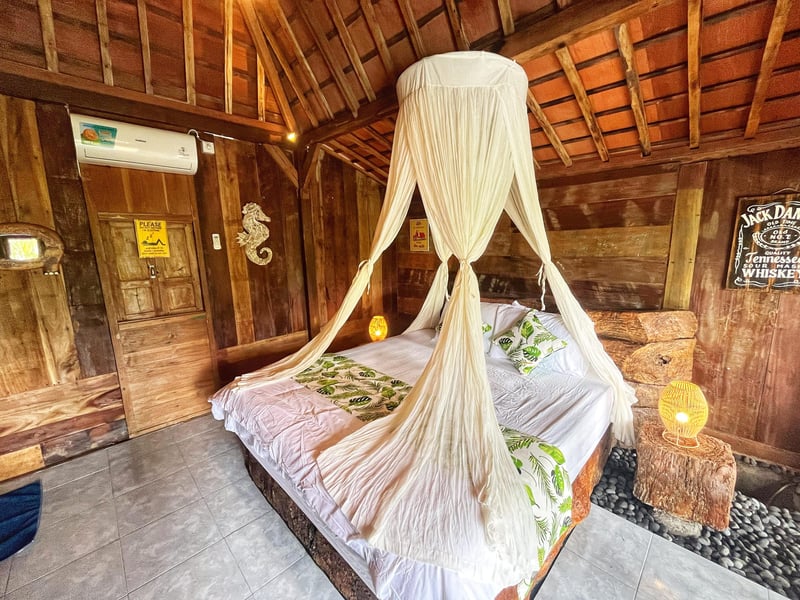 private jungle cabin + private poll + jungle view 13
