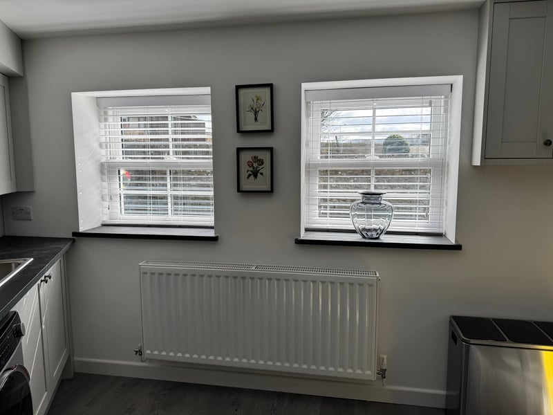 12 Crickhowell Cottages, Town Centre Location 15