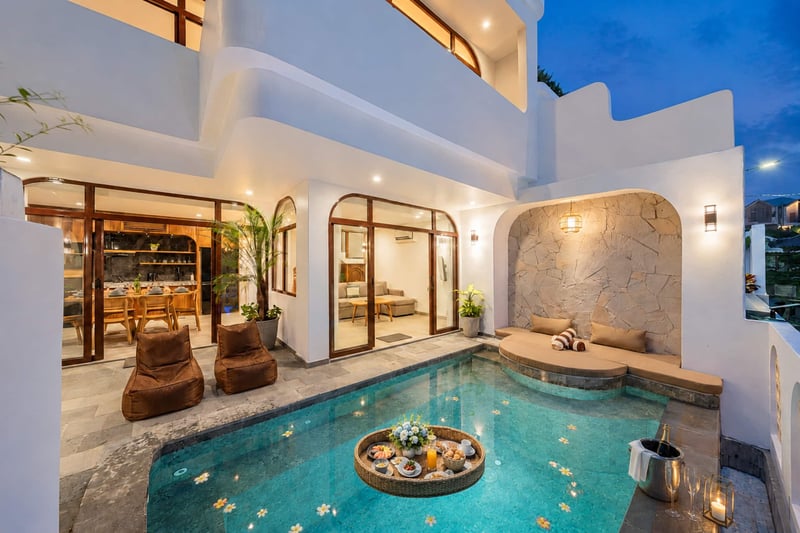3BR Canggu Villa | Pool, Rooftop, Near Beach Clubs — photo 2