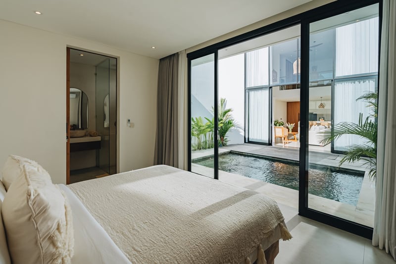 Seseh Living ~ 2BR Pool Villa, minutes from Beach — photo 4