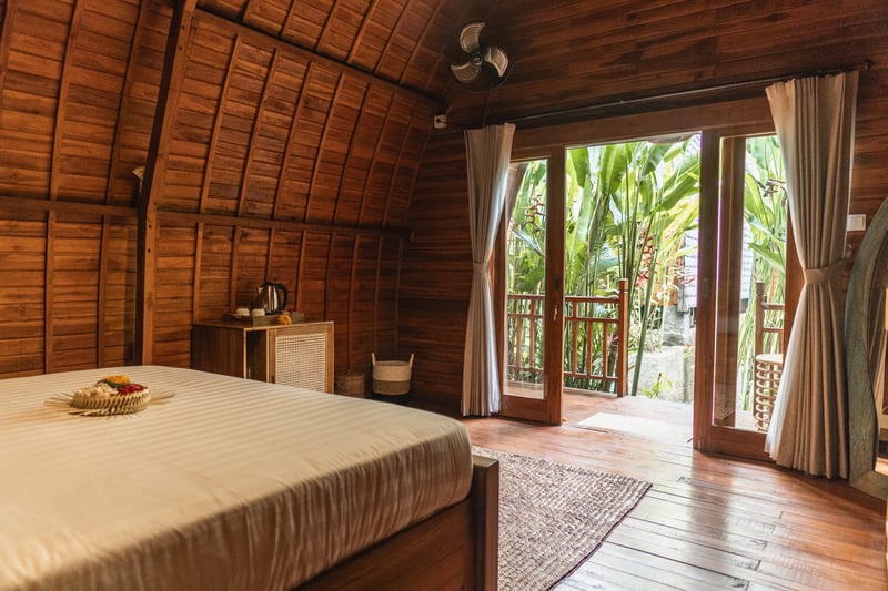 King Bungalow 1  - In House Retreat at Lumeria 1
