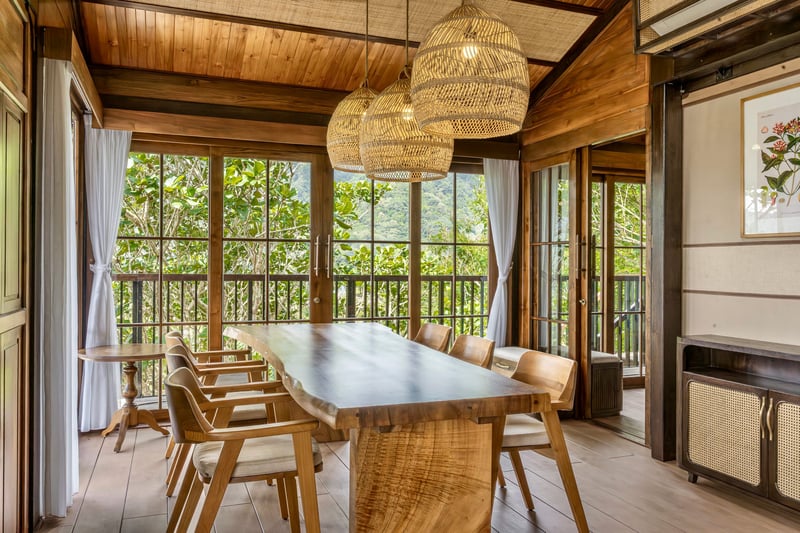 Cabin in the Clouds nestled in Bali's Mountains 6