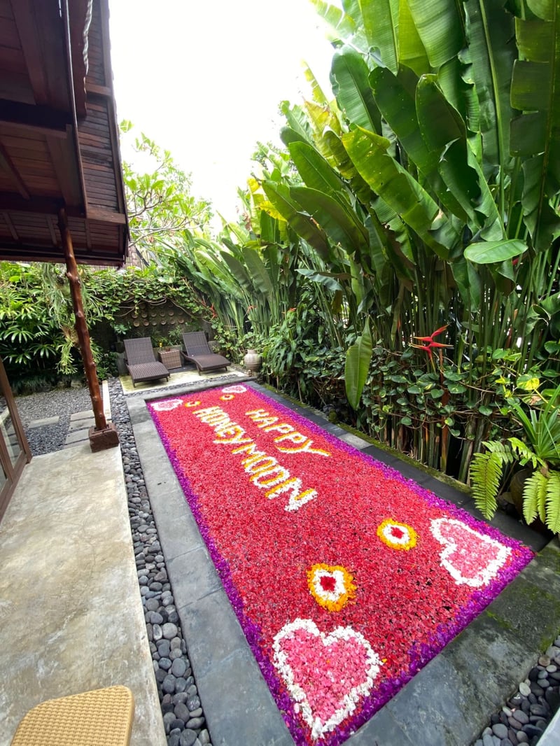 Pabuan Villa, private, bergaya etnik dan romantis 35