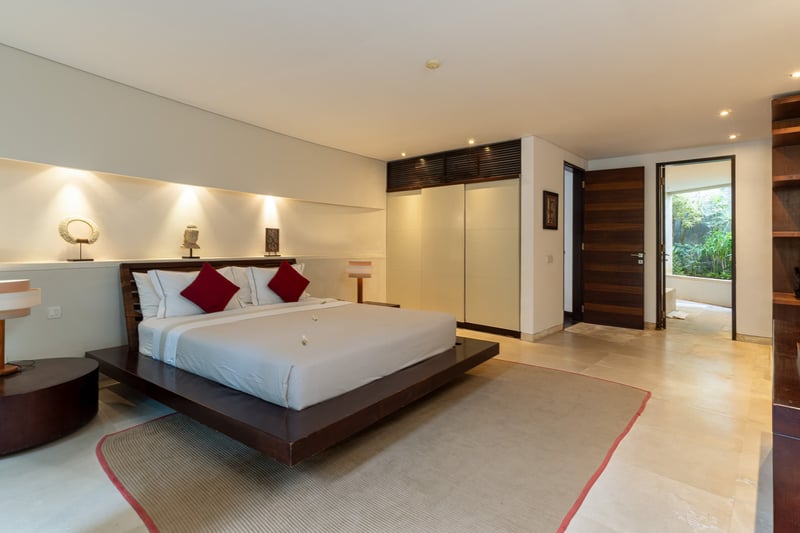 2 BR Private Pool The Layar Designer Villas & Spa 36