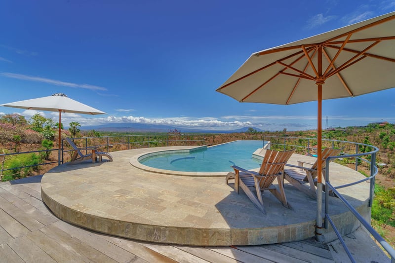 Villa Baja Barat 12