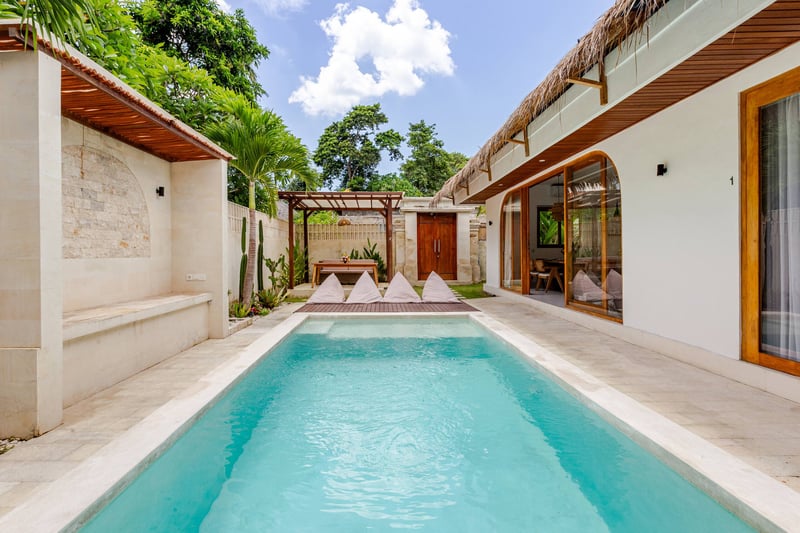 Chic 3BR Pool Villa • Canggu • Walk to Reload Gym — photo 3