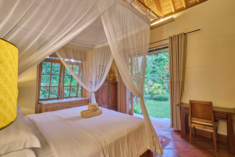 Balinese Antiques 2BR Villa 15 Mins to Ubud Centre 15
