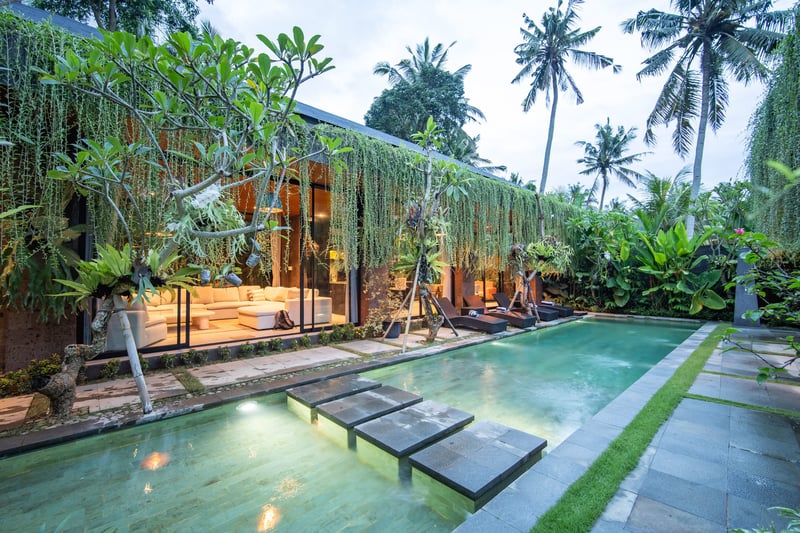 Kelapa Villa - Luxury 4 Bedroom Villa in Ubud — photo 5