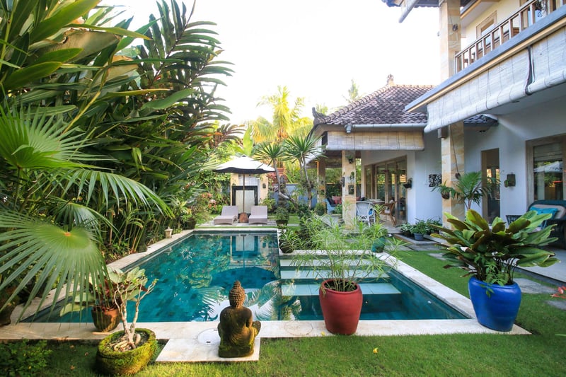 Boho Bungalow in the Rice Fields of Penestanan 31