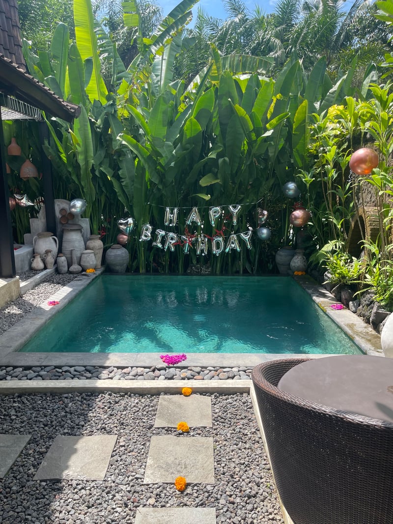 PabuanVilla, private, etnik & Impressive honeymoon 25