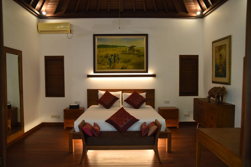 Walks to the beach - Villa with Gazebo 20