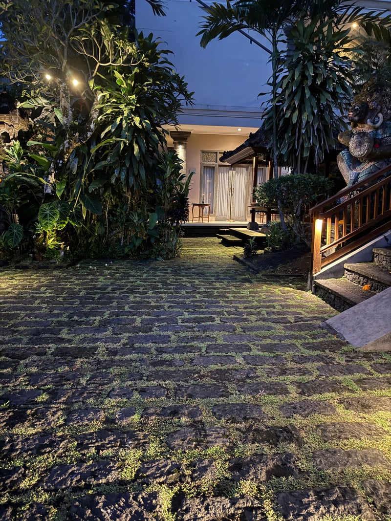 Romantic Ubud Getaway | 1BR Pool & Rice Field View 12