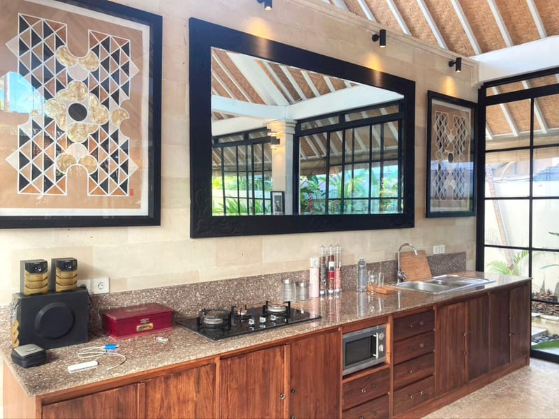 Peaceful 3BR Private Pool Walk toTh Beach Seminyak 12