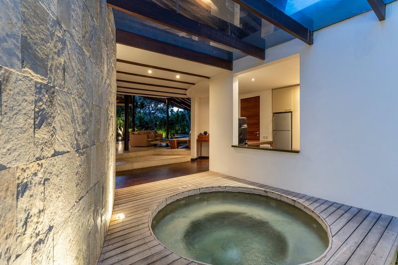 2 BR Private Pool The Layar Designer Villas & Spa 25