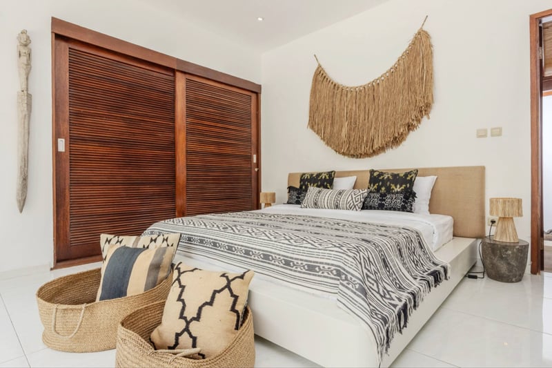 XL Tropical Estate • 4BR • Quiet • Next to POI 18