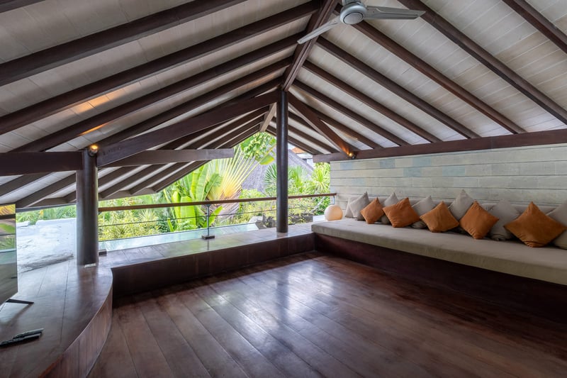 2 BR Private Pool The Layar Designer Villas & Spa 20