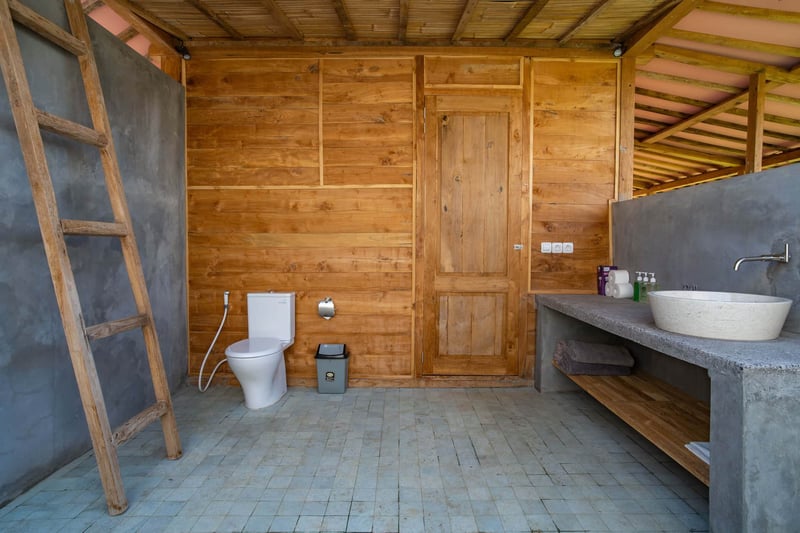 Kesambi 2 wooden house 36
