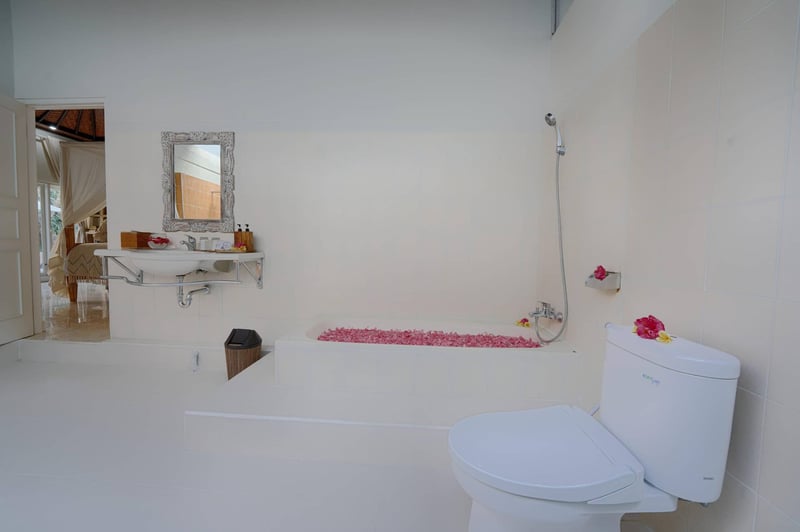 Charming 3 Bedroom Private Pool Villa in Seminyak 8