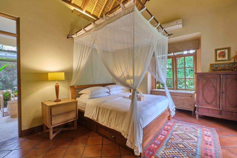 Balinese Antiques 2BR Villa 15 Mins to Ubud Centre 26