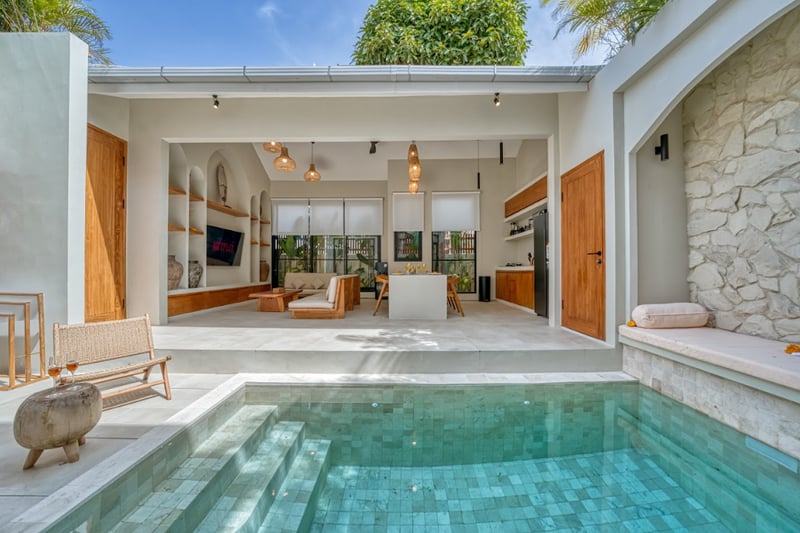Casa Mambo 3 Bedroom Villa 1