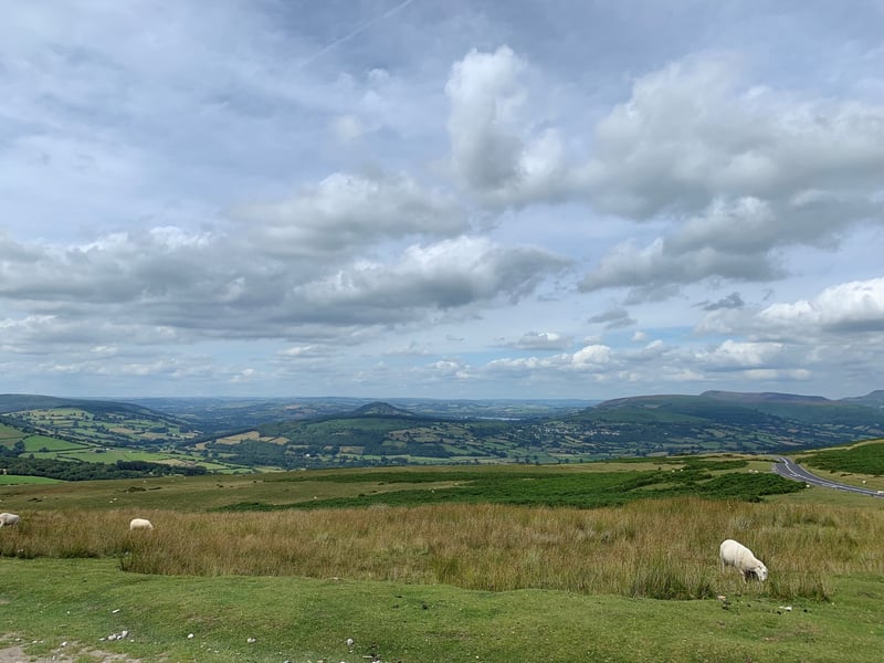 12 Crickhowell Cottages, Town Centre Location 40