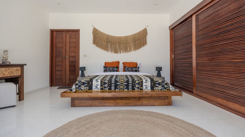 XL Tropical Estate • 4BR • Quiet • Next to POI 23