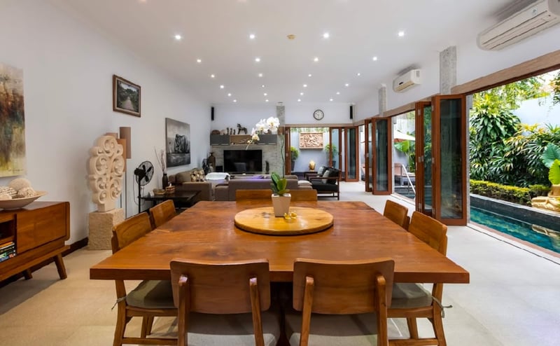 Villa Raffaela Legian-Stunning 5 star 4 Bed & Bath 7