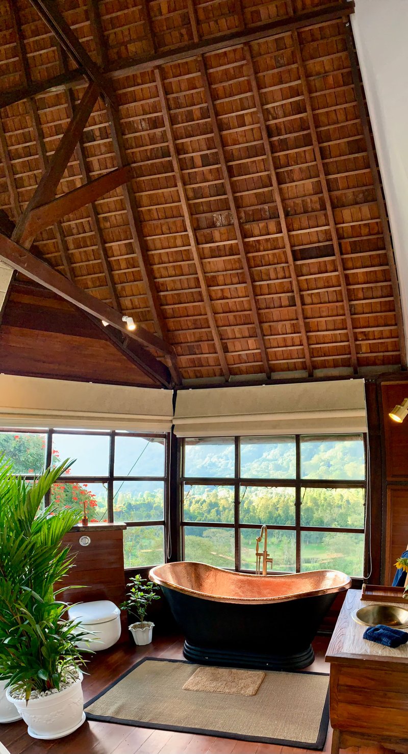Bedugul Mountain Chalet beside 3,000 ha of forest 20