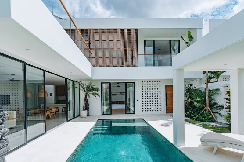 Stunning 3BR Property, Rooftop, Bathtub, 12m Pool — photo 5
