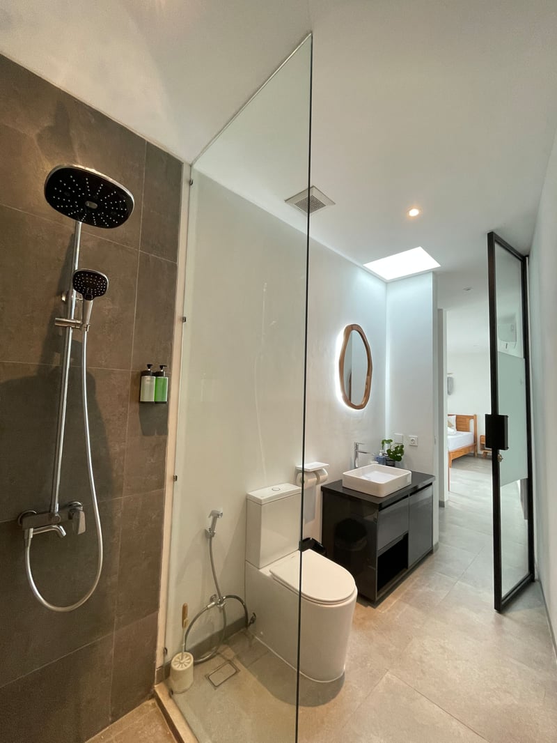 Sunflower Bali Villa 3BR Legian Double Six Beach 28