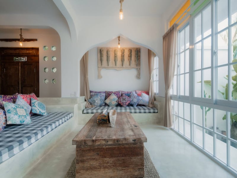 Pabuan villa, private & ethnic 13
