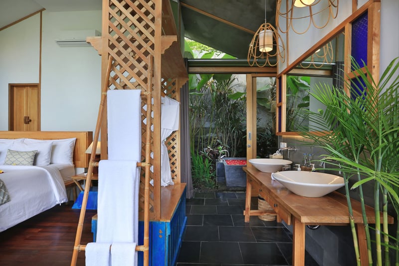 Amora Ubud Royal Private Pool Villas 7
