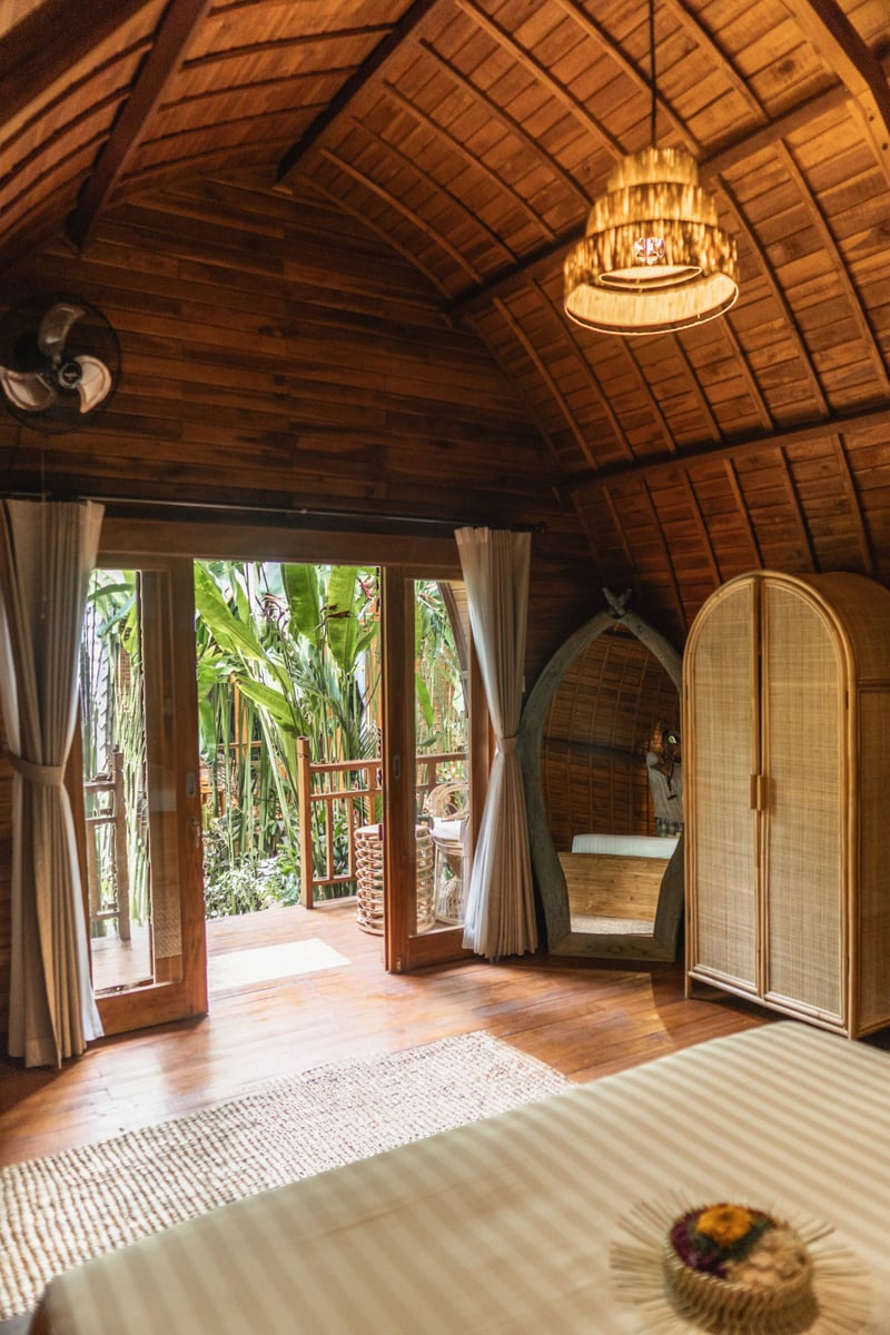 King Bungalow 1  - In House Retreat at Lumeria — photo 4