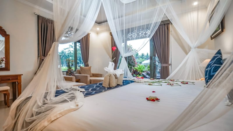 6 Bedroom villa with rice field view 8