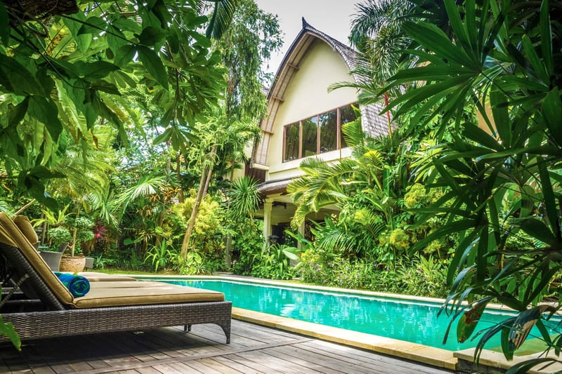 Private Seminyak Oasis, 12m Pool, 3 King Suites 3