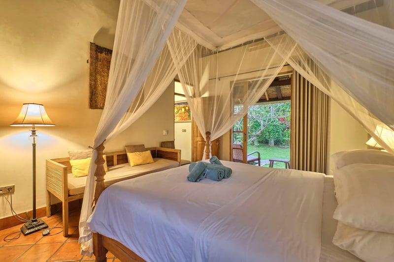 Balinese Antiques 2BR Villa 15 Mins to Ubud Centre 17