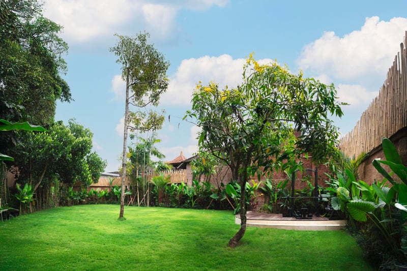 Lost Villa | Award-Winning Estate + 5-Star Staff 7