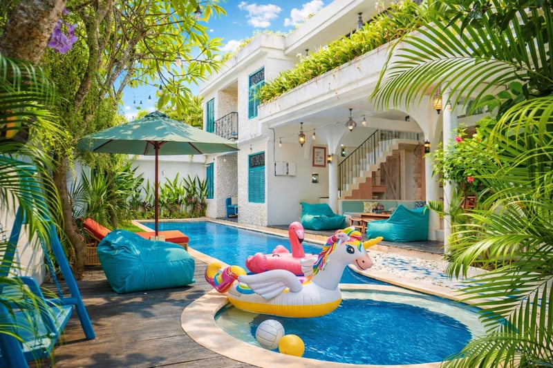 Villa Tyche Luxury 4BR Walk to beach & eat street 1