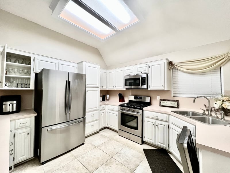 Pasadena Home Near Hospitals/Industry/ Shopping 8