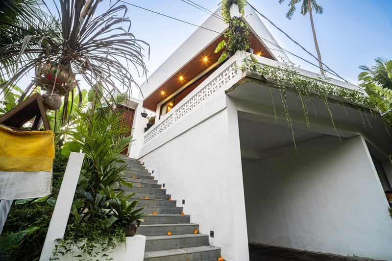Aung Villa 9