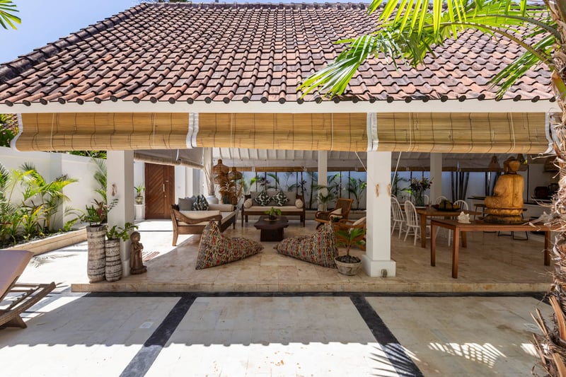 Romantic 2BR Pool Villa • Petitenget Hideaway 40