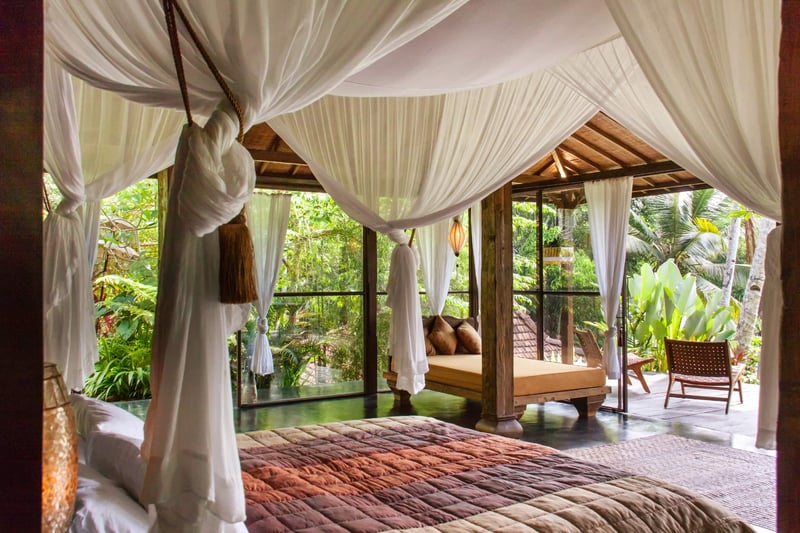 Mahadevi 1- Serviced Jungle Joglo near Ubud + Pool — photo 3