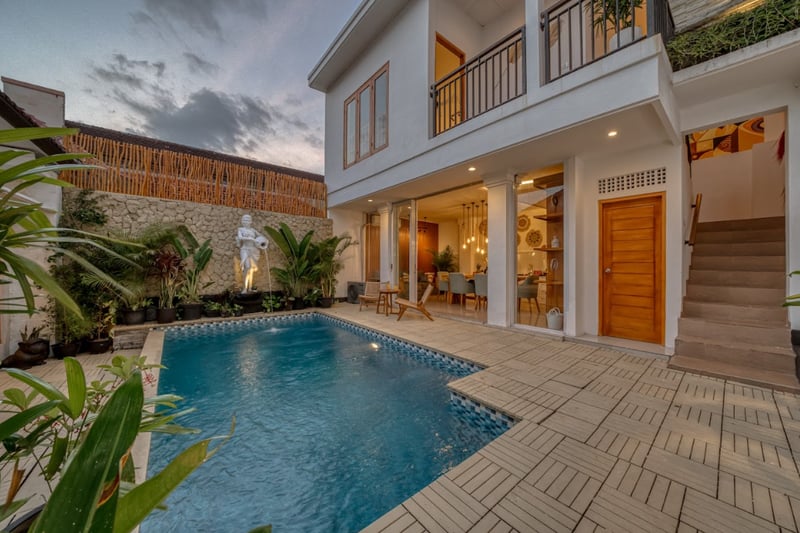 Holy's Villa 28