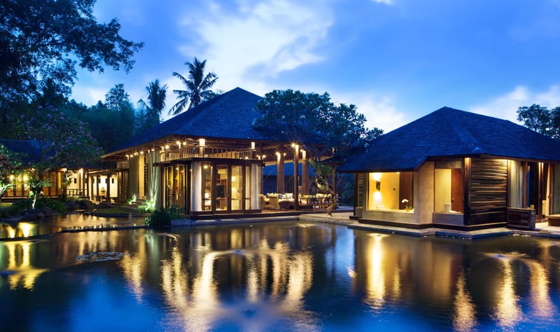 Kamaniiya River Villa Sayan 2