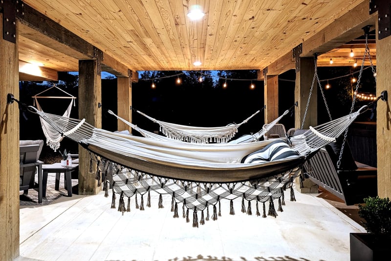 Stunning Luxury Cabin (Hot Tub, Fire Pit, Creek) — photo 5