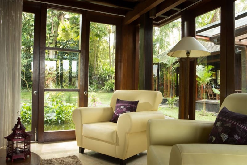 Kamaniiya River Villa Sayan 17